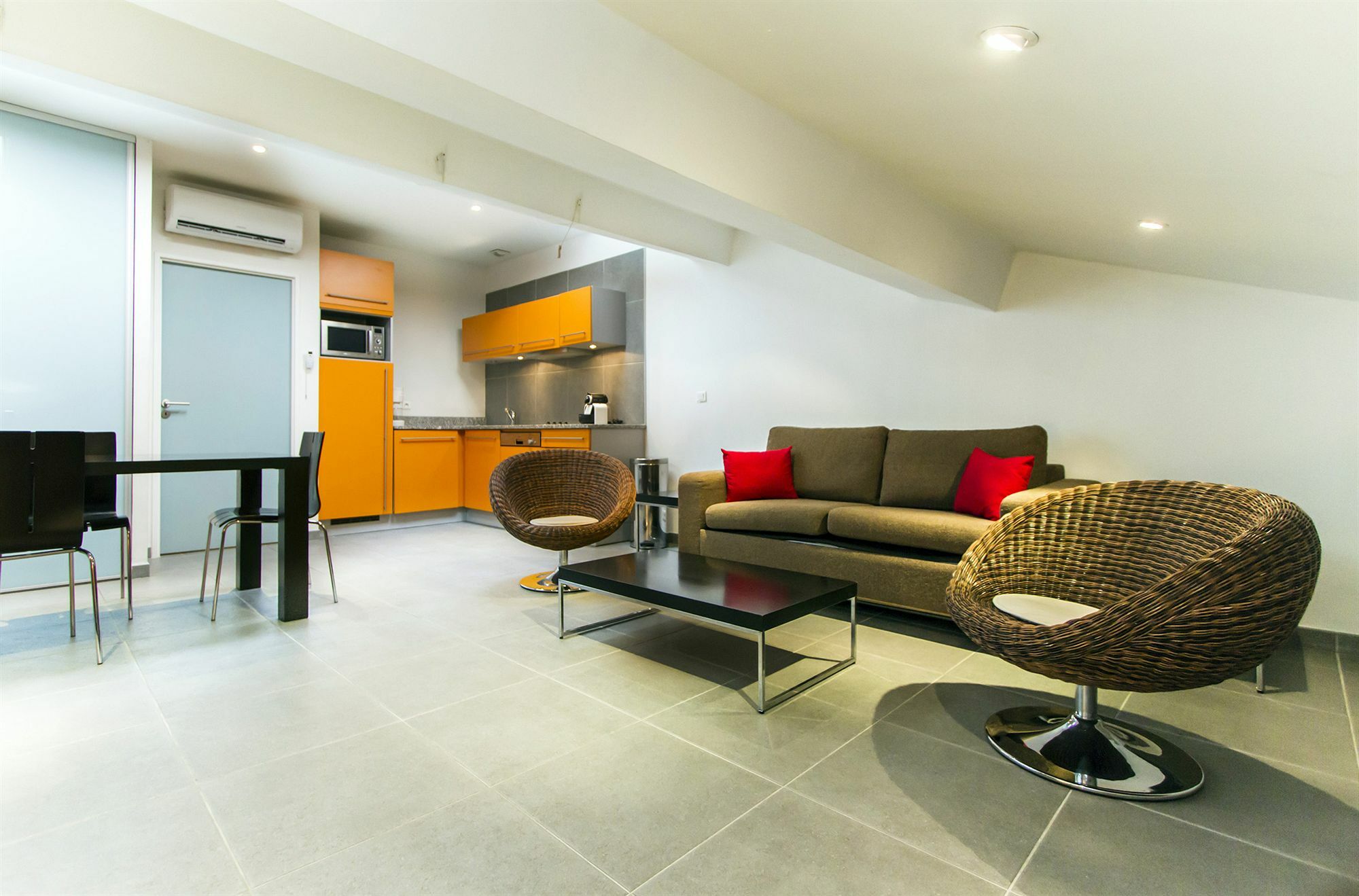 Florella Croisette Apartment Кан Екстериор снимка