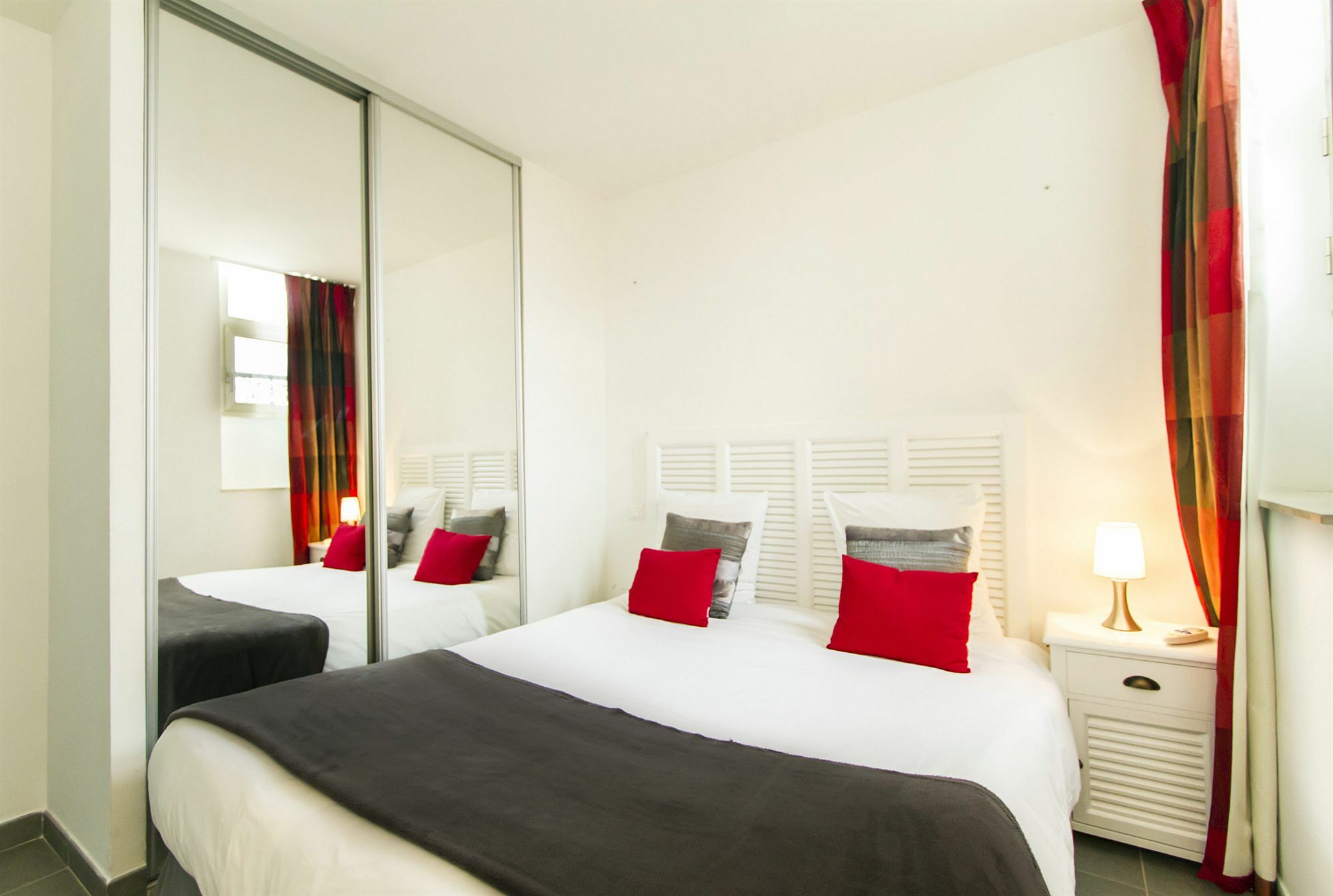 Florella Croisette Apartment Кан Екстериор снимка